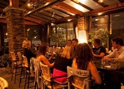 JOEY-POLO---patio