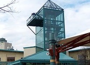 The_Forks_Market_Tower_in_Winnipeg,_Manitoba